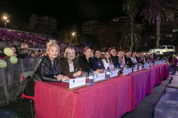 Los nietos de Sary Mánchez abren la final de murgas del Carnaval de 'Una noche en Río' (Foto TA)